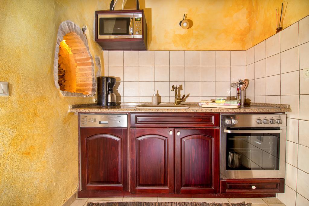 Samonas Traditional Villas Room photo
